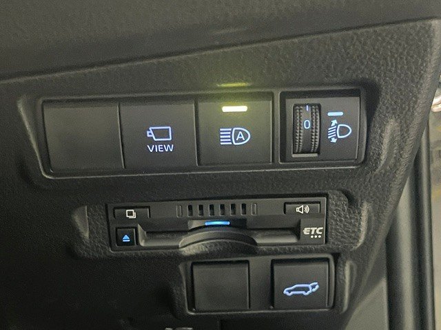 TOYOTA COROLLA CROSS HYBRID Z LEATHER photo 10