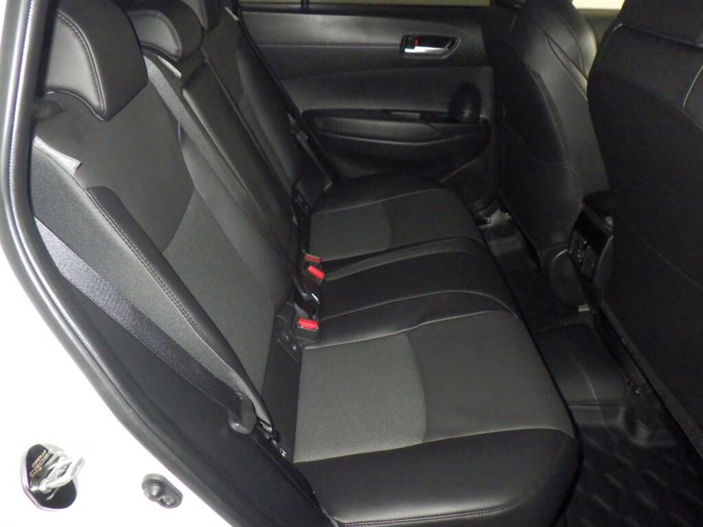 TOYOTA COROLLA CROSS HYBRID Z LEATHER photo 7