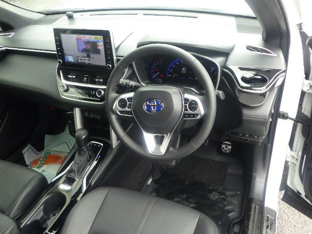 TOYOTA COROLLA CROSS HYBRID Z LEATHER photo 17
