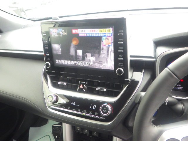 TOYOTA COROLLA CROSS HYBRID Z LEATHER photo 18