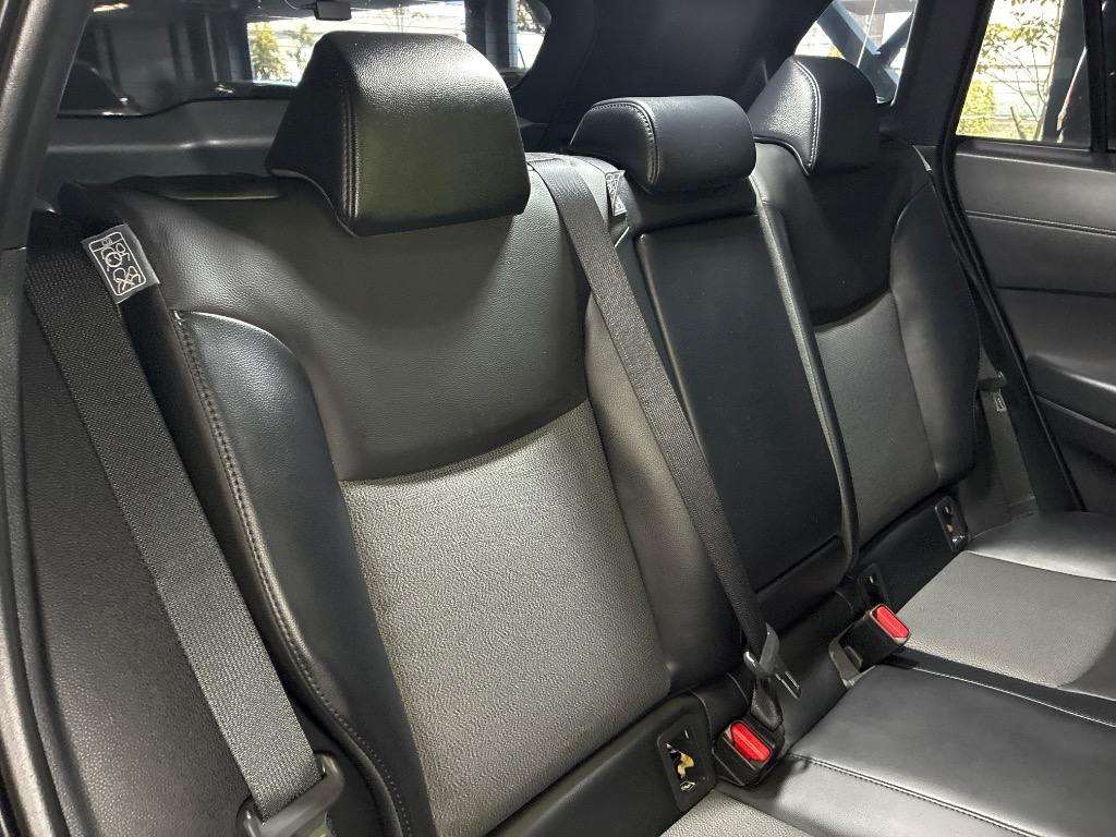 TOYOTA COROLLA CROSS HYBRID Z LEATHER photo 8