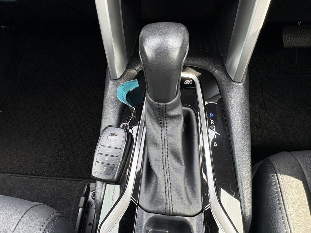 TOYOTA COROLLA CROSS HYBRID Z LEATHER photo 15
